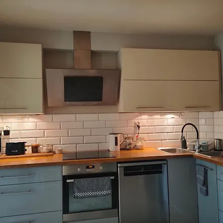 Apartament Marlove *