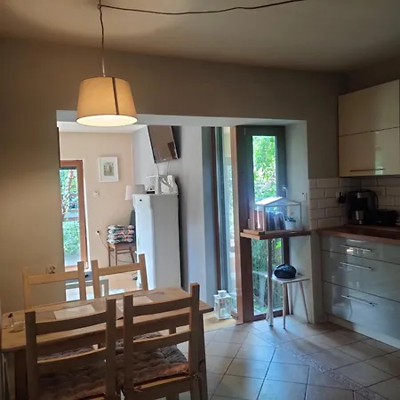 Marlove Apartament *